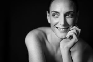 François-Xavier Driant - photographe Lyon - Photographe studio : l'émotion des corps sous la lumière