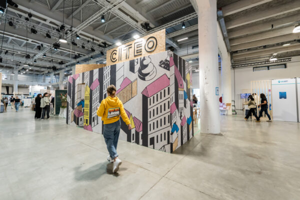 Scène de travail illustrant l’impact des images en entreprise